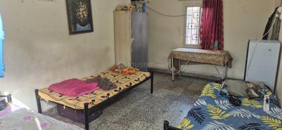 Bedroom Image of Hig 6 in Gokhalenagar, Pune