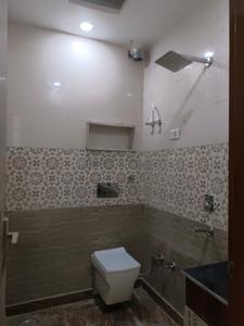 Common Bathroom Image of 1125 Sq.ft 4 BHK Apartment / Flat for sale in Sector 38 Rohini New Delhi for Rs. 8500000