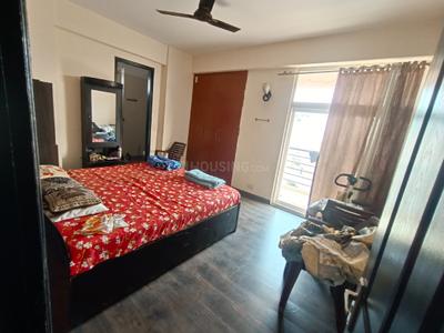 Bedroom Image of 2070 Sq.ft 3 BHK Apartment / Flat for sale in Ajnara Gen X, Crossings Republik Ghaziabad for Rs. 13500000