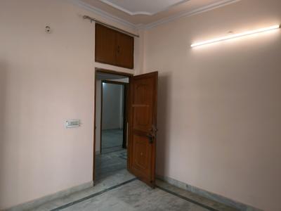Bedroom Image of 1270 Sq.ft 3 BHK Builder Floor for sale in Vaishali Ghaziabad for Rs. 12500000