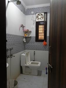 Image of 720 Sq.ft 2 BHK Apartment / Flat for rent in Sector 19 Dwarka, New Delhi for Rs. 20000