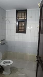 Bathroom Image of 2100 Sq.ft 3.5 BHK Apartment / Flat for sale in Sector 99 Noida for Rs. 22000000