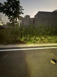 Image of 1690 Sq.ft Residential Plot / Land for sale in Sector 76, Faridabad for Rs. 34500000