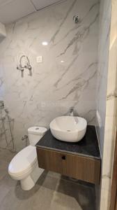 Bathroom Image of 950 Sq.ft 2 BHK Apartment / Flat for sale in Lal Kuan Ghaziabad for Rs. 6500000