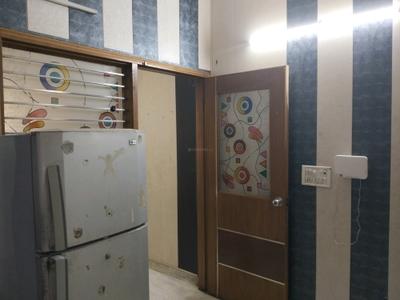Bedroom Image of 450 Sq.ft 1 BHK Builder Floor for rent in Shalimar Bagh New Delhi for Rs. 20000