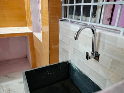 Kitchen Image of 500 Sq.ft 2 BHK Builder Floor for rent in Old Washermanpet Chennai for Rs. 9000