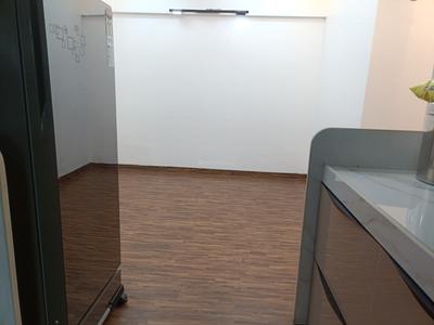 Kitchen Image of 1000 Sq.ft 2 BHK Apartment / Flat for sale in Royal Palms Garden View, Goregaon East Mumbai for Rs. 10800000