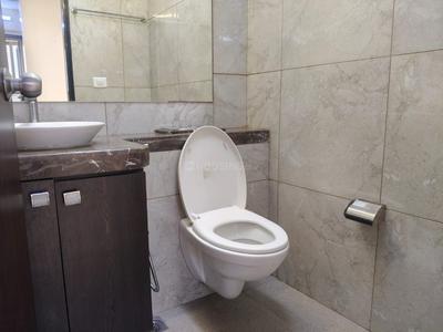 Bathroom Image of 1600 Sq.ft 3 BHK Apartment / Flat for sale in L And T Emerald Isle T7, Powai Mumbai for Rs. 65000000