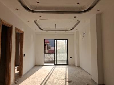 Living Room Image of 1800 Sq.ft 3 BHK Builder Floor for sale in Paschim Vihar New Delhi for Rs. 35000000
