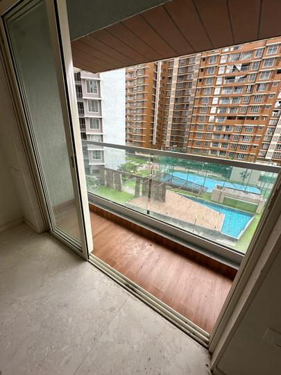 Ekta Tripolis Main Image 1