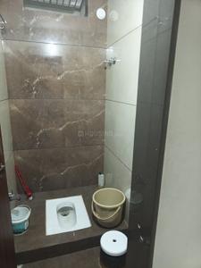 Bathroom Image of 825 Sq.ft 1 BHK Independent House for rent in Bada Bangarda Indore for Rs. 11000