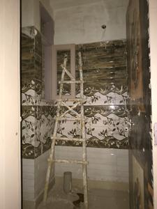 Common Bathroom Image of 750 Sq.ft 2 BHK Builder Floor for sale in DLF Ankur Vihar Ghaziabad for Rs. 2260389