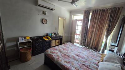 Bedroom Image of 2700 Sq.ft 4 BHK Apartment / Flat for sale in CGHS Developer Navyug Apartments, Sushant Lok Phase 1 Gurgaon for Rs. 43000000