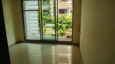 Living Room Image of 400 Sq.ft 1 BHK Apartment / Flat for rent in Spring Grove Uno Society, Kandivali East Mumbai for Rs. 28500
