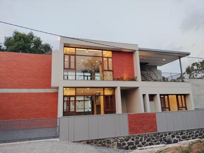 Image of 3150 Sq.ft 4 BHK Independent House for sale in Kakkanad, Kochi for Rs. 17000000