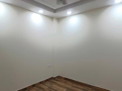 Bedroom Image of 1200 Sq.ft 3 BHK Builder Floor for sale in Pitampura New Delhi for Rs. 13000000