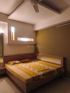 Bedroom Image of 2400 Sq.ft 3 BHK Apartment / Flat for rent in Alkapuri Vadodara for Rs. 50000