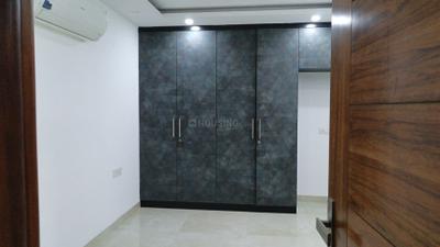 Bedroom Image of 2100 Sq.ft 4 BHK Builder Floor for rent in Sector 12 Dwarka New Delhi for Rs. 98000
