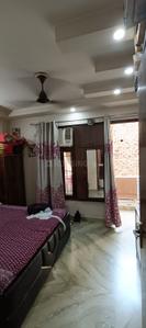 Bedroom Image of 1150 Sq.ft 3 BHK Builder Floor for sale in Laxmi Nagar New Delhi for Rs. 9000000