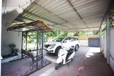 Balcony Image of 4725 Sq.ft 4 BHK Independent House for sale in Satellite Ahmedabad for Rs. 131300000
