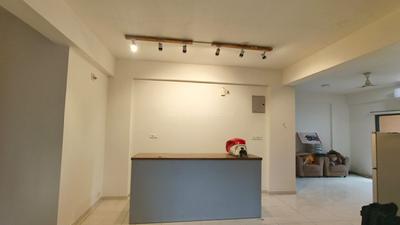 Hall Image of 1280 Sq.ft 3 BHK Apartment / Flat for rent in Priyanka Green Emerald, New Alkapuri Vadodara for Rs. 22000