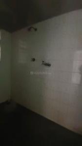 Bathroom Image of 530 Sq.ft 1 BHK Apartment / Flat for rent in Surana Poonam Garden, Bibwewadi Pune for Rs. 15000