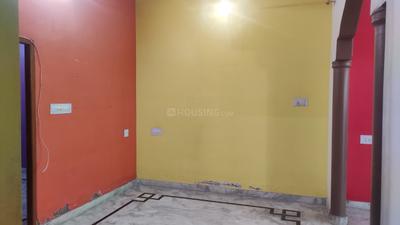 Bedroom Image of 1120 Sq.ft 2 BHK Independent House for rent in Rajajipuram Lucknow for Rs. 15000