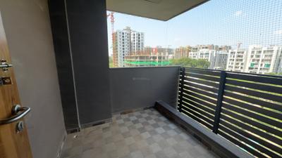 Bedroom Image of 2450 Sq.ft 4 BHK Apartment / Flat for rent in Kaavyaratna Antriksh, Randesan Gandhinagar for Rs. 40000