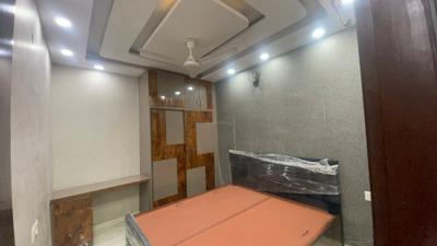 Bedroom Image of 1000 Sq.ft 3 BHK Builder Floor for rent in Dwarka Mor New Delhi for Rs. 28000