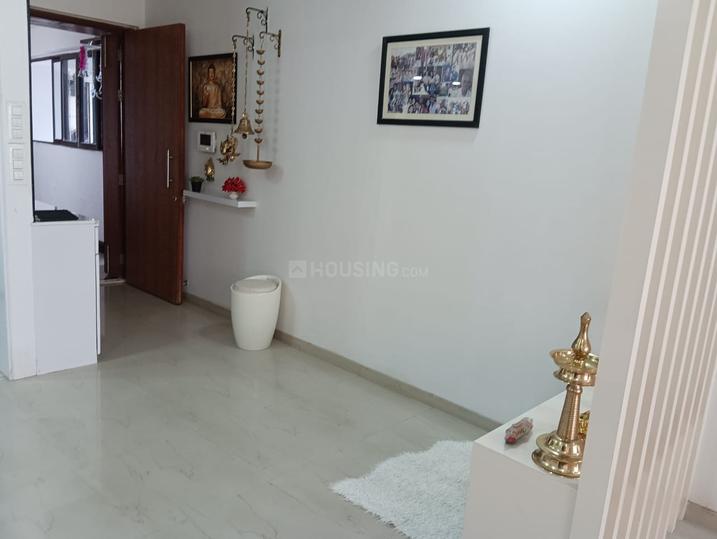 Rivali Park WinterGreen Main Image 1