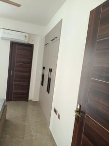 Bedroom Image of 2200 Sq.ft 4 BHK Apartment / Flat for rent in Vardhman Kings Court, Karni Vihar Jaipur for Rs. 60000