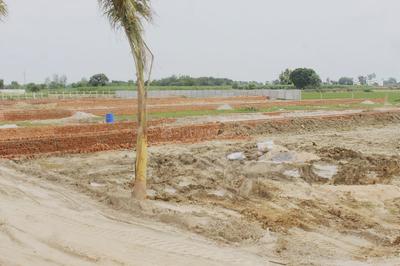 Image of 100 Sq.ft Residential Plot / Land for sale in Sector 17A, Greater Noida for Rs. 2700000