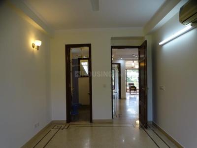 Bedroom Image of 2700 Sq.ft 3 BHK Builder Floor for rent in New Friends Colony New Delhi for Rs. 85000