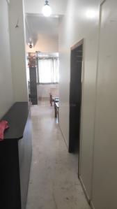 Gallery Cover Image of 550 Sq.ft 1 BHK Apartment / Flat for rent in Kinjal Villa, Parel for Rs. 52000