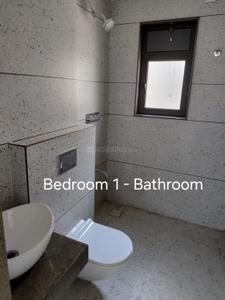 Turquoise Grandeure Bathroom One 1