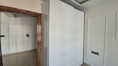 Bedroom Image of 2300 Sq.ft 3.5 BHK Apartment / Flat for rent in Dalanwala Dehradun for Rs. 65000