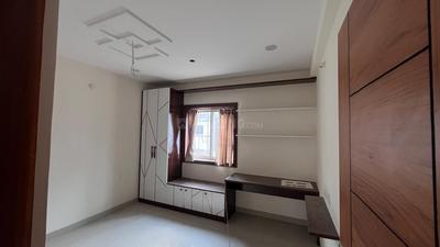 6 BHK Independent House
