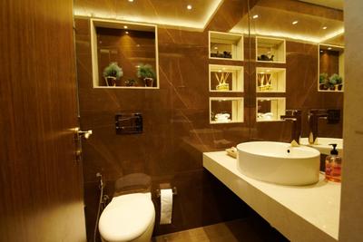 Bathroom Image of 1985 Sq.ft 3 BHK Apartment / Flat for sale in Lokhandwala Complex, Andheri West Mumbai for Rs. 55000000