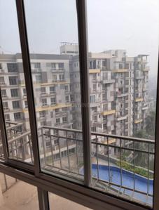 Balcony Image of 1100 Sq.ft 3 BHK Apartment / Flat for rent in Merlin Maximus, Sodepur Kolkata for Rs. 25000