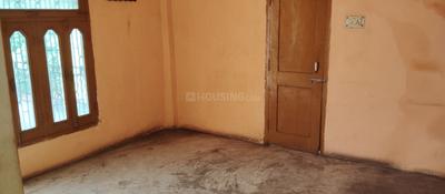 Bedroom Image of 1000 Sq.ft 2.5 BHK Builder Floor for rent in Chaurhat Varanasi for Rs. 7500