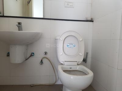 Bathroom Image of 1955 Sq.ft 3 BHK Apartment / Flat for sale in Elita Garden Vista, New Town Kolkata for Rs. 15000000