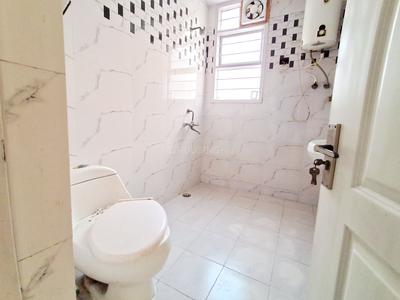 Image of 1650 Sq.ft 3 BHK Apartment / Flat for sale in Shivlok Appartment, Sector 21D, Faridabad for Rs. 15000000