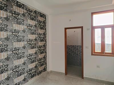Bedroom Image of 750 Sq.ft 2 BHK Builder Floor for sale in DLF Ankur Vihar Ghaziabad for Rs. 2432000