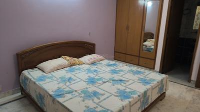 Bedroom Image of 2250 Sq.ft 3 BHK Builder Floor for rent in Sun City, Sector 54 Gurgaon for Rs. 55000