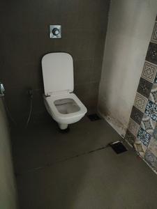 Common Bathroom Image of 750 Sq.ft 2 BHK Apartment / Flat for sale in Srishti Pride, Bhandup West Mumbai for Rs. 16500000