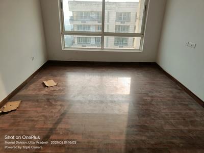 Bedroom Image of 3700 Sq.ft 4 BHK Apartment / Flat for sale in Jaypee The Imperial Court, Sector 128 Noida for Rs. 63500000