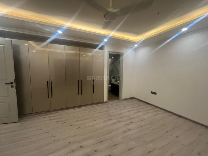 DLF Phase 3 Bedroom 1