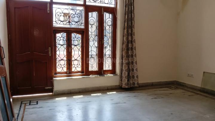 Sector 15 Part 2, Sector 15 Bedroom 1