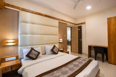 Bedroom Image of Sky Luxury Pg in Sector 47, Gurgaon