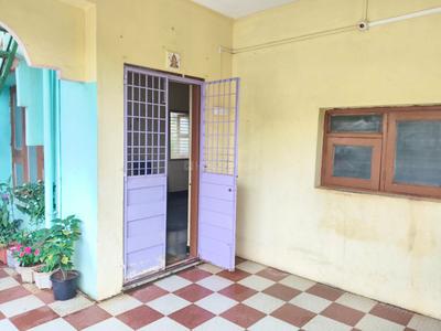 Balcony Image of 850 Sq.ft 1 BHK Independent House for rent in Tapowan Kolhapur for Rs. 6500